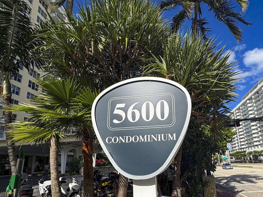 5600 Condominium